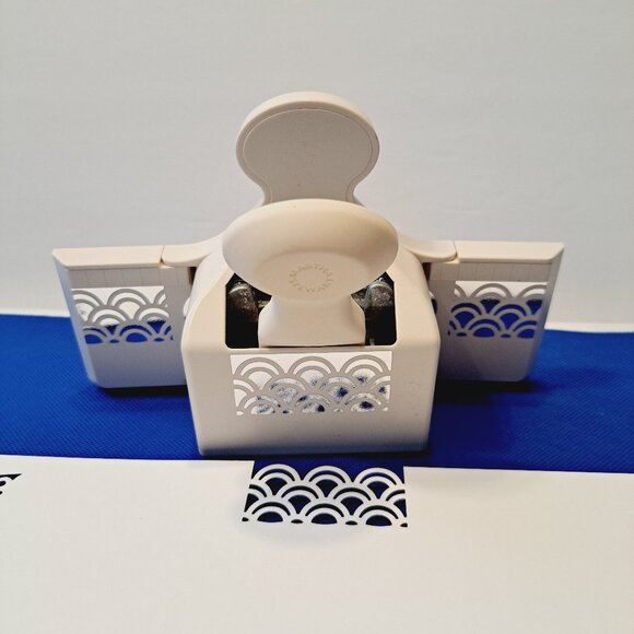 Martha Stewart Punch Around the Page Double Arches Border Punch - Picture 1 of 7